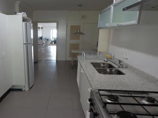 Imagem 10: Apartamento de 04 dormitórios para locação anual nas Pitangueiras