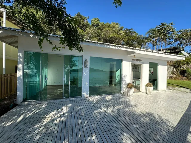 Imagem 16: Casa de Frente Para o Mar - Praia da Enseada de Brito em Palhoça/SC