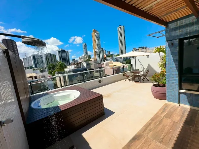 Imagem 2: Cobertura Duplex de Luxo à Venda em Ondina!Apartamento de 2 quartos, 2 suítes, vista