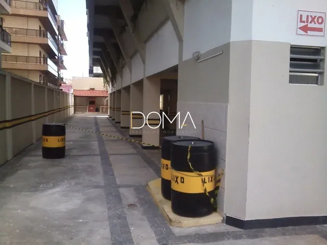 Imagem 10: Amplo apartamento com vista livre e próximo do comércio e praia