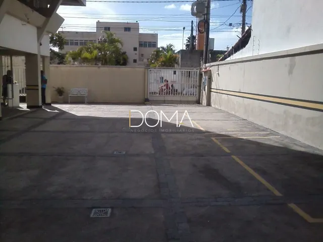 Imagem 11: Amplo apartamento com vista livre e próximo do comércio e praia