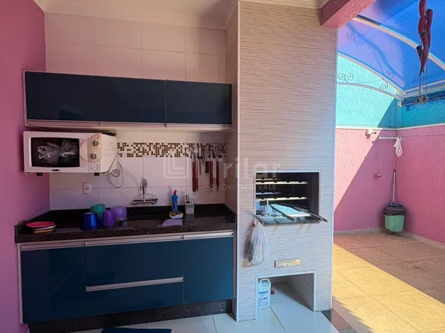 Imagem 12: Casa de Luxo em Condomínio: 3 Quartos, 3 Suítes, 6 Banheiros na Terras do Vale - Caçapava-Sp
