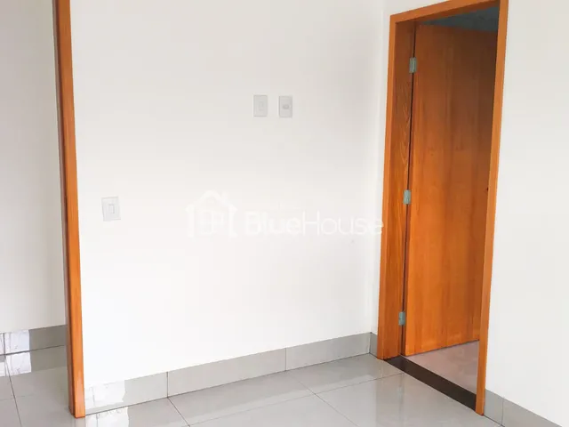 Imagem 8: Casa 2 Quartos sendo 1 suíte com Pé Direito Duplo no Bairro Independência