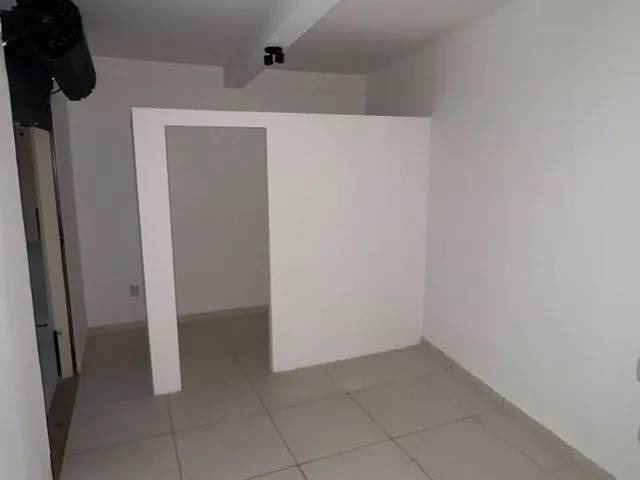 Imagem 2: Vendo loja comercial na Av. Dorival Caymmi com 90m², R$ 220.000,00 aceita financiamento!!