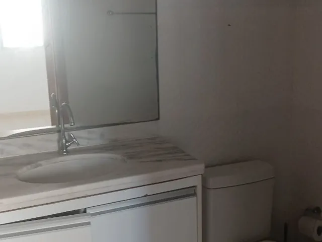 Imagem 4: ALUGO APARTAMENTO EM LAURO DE FREITAS, 2/4, 60M², R$ 2.500,00, INCLUSO TAXAS DE
