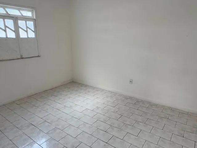 Imagem 15: ALUGO APARTAMENTO EM ITAPUÃ, CONDOMÍNIO FECHADO, 2/4, R$ 1.400,00 MAIS TAXAS!!