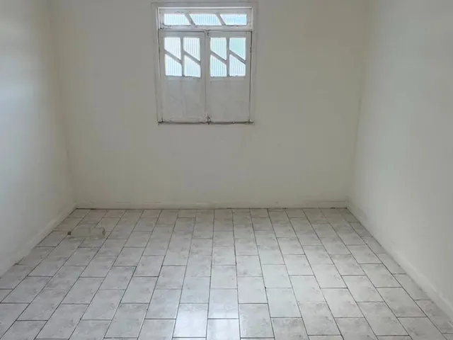 Imagem 9: ALUGO APARTAMENTO EM ITAPUÃ, CONDOMÍNIO FECHADO, 2/4, R$ 1.400,00 MAIS TAXAS!!