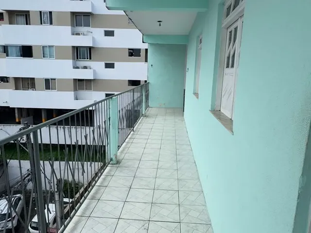 Imagem 3: ALUGO APARTAMENTO EM ITAPUÃ, CONDOMÍNIO FECHADO, 2/4, R$ 1.400,00 MAIS TAXAS!!