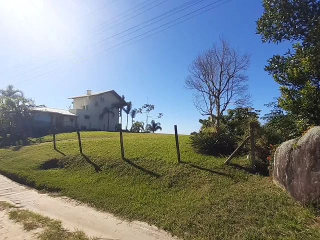 Imagem: Lindo Terreno à Venda Garopaba