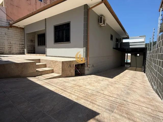 Imagem: Casa em Real Parque, São José/SC