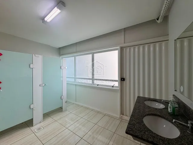 Imagem 8: SALA COMERCIAL NO SETOR BANCÁRIO SUL COM LOCALIZAÇÃO PRIVILEGIADA