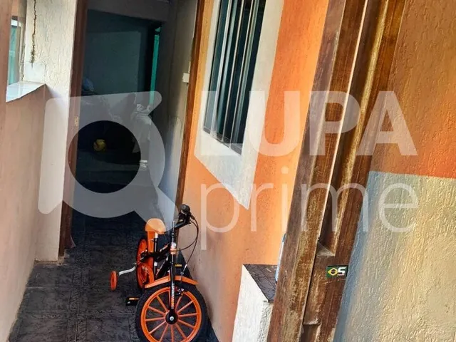 Imagem 2: Casa com 6 dormitórios