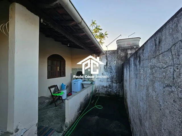 Imagem 3: Vendo 02 casas no Centro de Araruama! Casa principal com 02 quartos, sala, cozinha