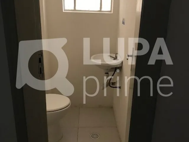 Imagem 4: Sala comercial com 2 banheiros