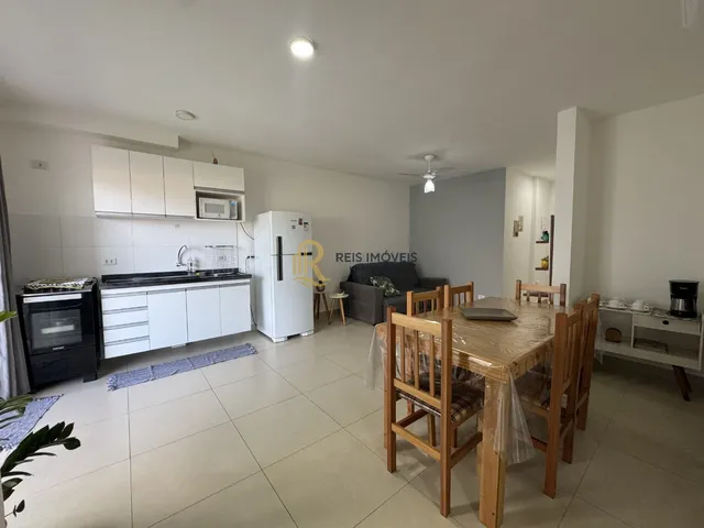 Imagem 8: Apartamento À Venda no Perequê-Açu em Ubatuba com 2 Quartos e Varanda Gourmet