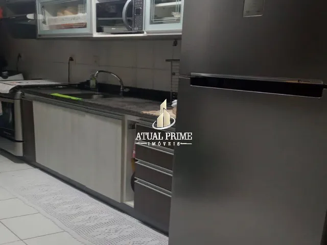 Imagem: O apartamento possui 3 Dormitórios, 1 Banheiro, 1 Vaga na