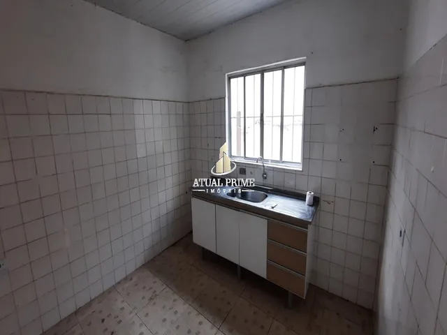 Imagem: A casa possui 1 Dormitório, 1 Banheiro, 55m² de Área e