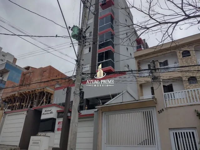 Imagem: O apartamento possui 2 Dormitórios, 1 Suíte, 2 Banheiros