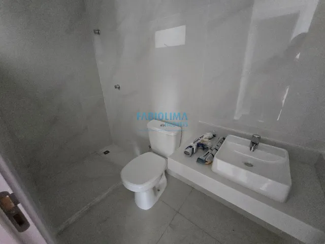 Imagem 3: Casa 4/4, sendo 3 suítes, Cond. Villa Florença, Abrantes