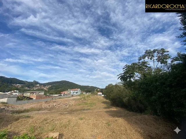 Imagem 2: Terreno Amplo com 2.203m² no Bairro Ipiranga – São José/SC