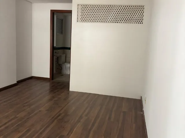 Imagem 7: SRTVS 701 ED NOVO CENTRO MULTIEMPRESARIAL DESOCUPADA COM VAGA DE GARAGEM