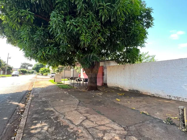 Imagem 7: Casa à venda no bairro Conjunto Habitacional Izidro Pedroso - Dourados/MS