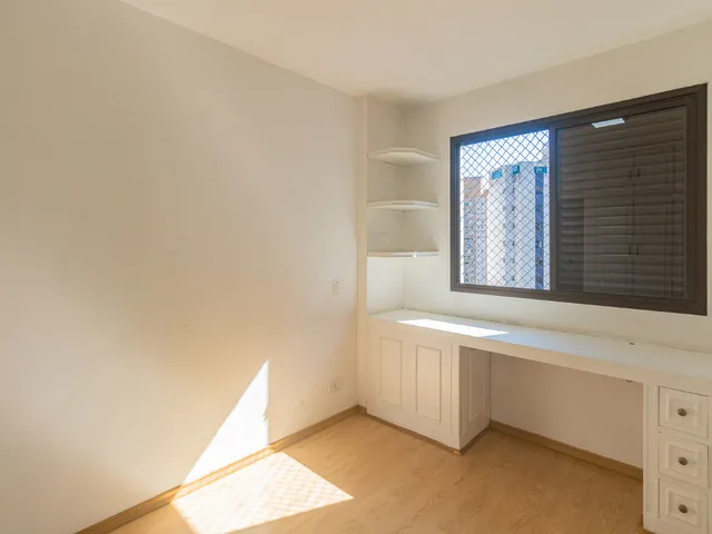 Imagem 4: Apartamento para Venda em Vila Andrade com 3 Quartos, Sendo 1 Suíte, 119M²