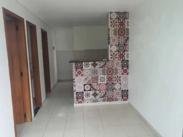 Imagem 2: ALUGA-SE APARTAMENTO NO PARQUE DEZ DE NOVEMBRO