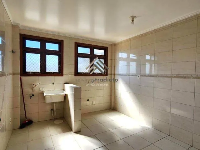 Imagem 2: Apartamento à venda, no Ed. Residencial Tanisa II em Santa Maria, Camobi, com 2 quartos