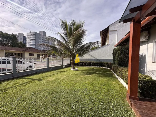 Imagem 16: Casa com piscina à venda no Bairro Imigrantes em Timbó