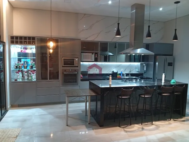 Imagem 4: CASA ALTO PADRÃO - 3 SUÍTES - 429M² - CONDOMÍNIO FECHADO - ARNIQUEIRA