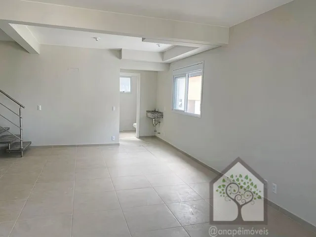 Imagem 2: Cobertura duplex à venda no Itacorubi, nova, financiável e pronta para morar