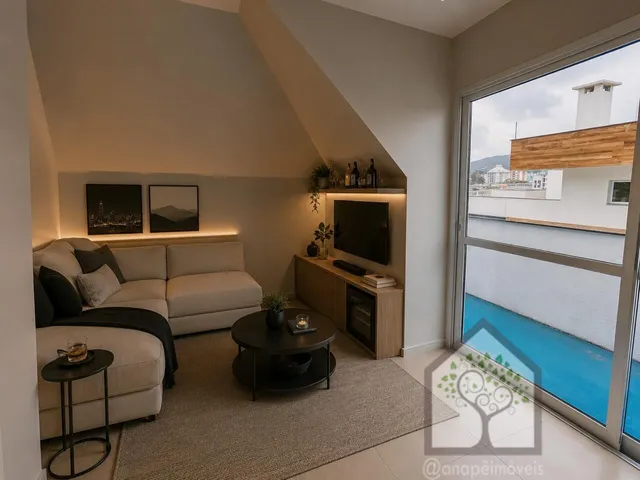 Imagem 9: Cobertura duplex à venda no Itacorubi, nova, financiável e pronta para morar