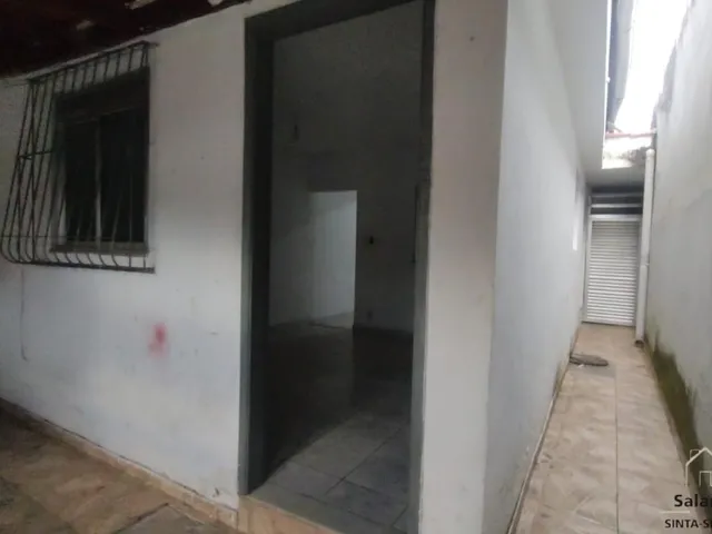 Imagem: A casa possui 1 Dormitório, 1 Banheiro, 75m² de Área,