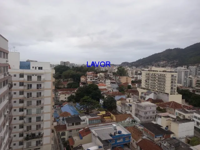 Imagem: Venda lindo apartamento na Tijuca reformado