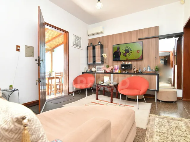 Imagem 2: Casa com 5 dormitórios