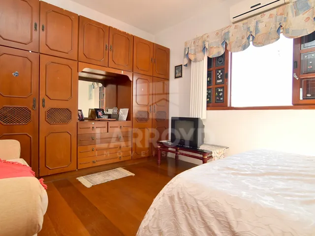 Imagem 5: Casa com 5 dormitórios