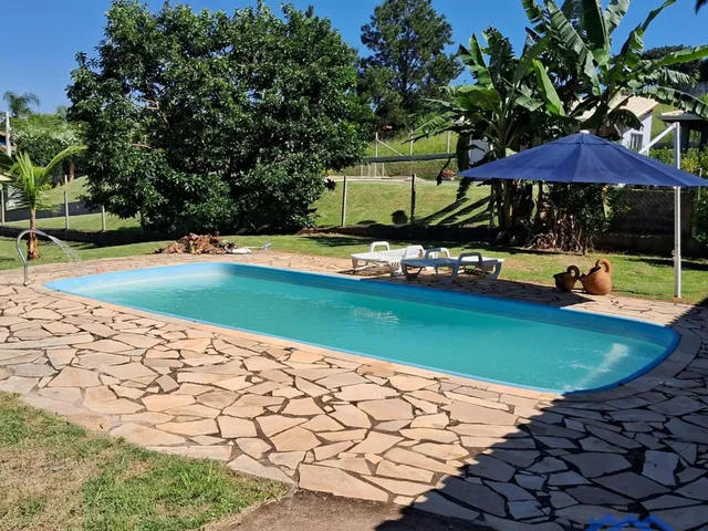 Imagem: Chácara com 2 Quartos e 2 Banheiros À