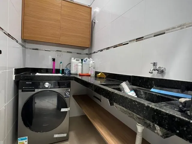 Imagem 7: Casa Geminada de Alto Padrão Com 3 Dormitórios à 50 Metros da Praia
