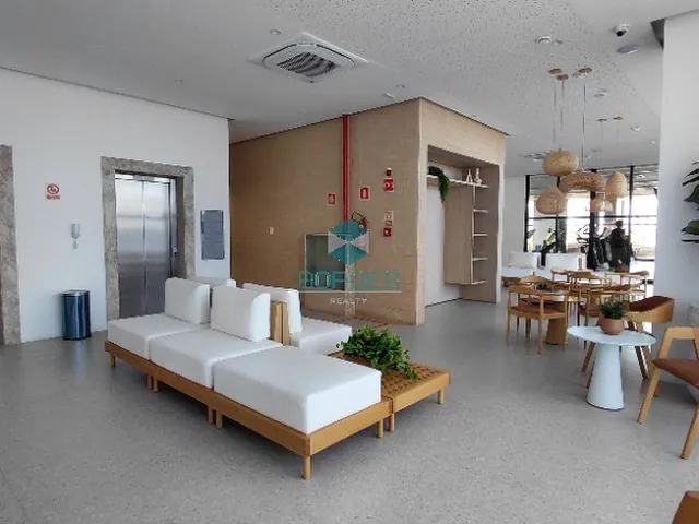 Imagem 4: Apartamento à Venda no Beach Class Jaguaribe 64m² 2 Suítes Próximo ao Mar