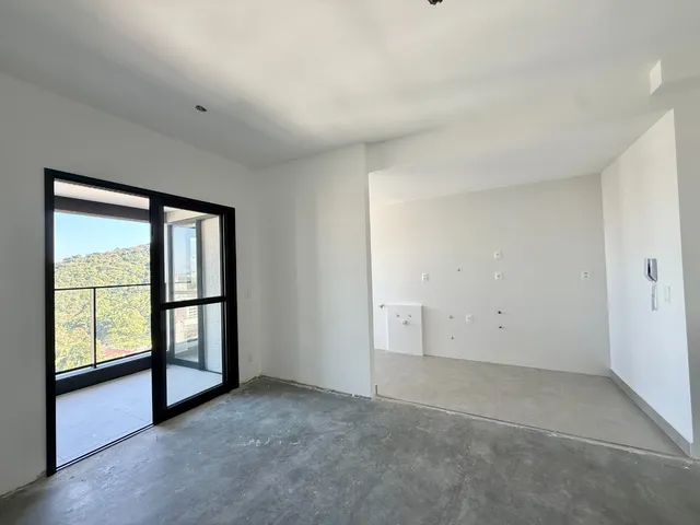 Imagem 7: Apartamento à venda na Glória, Joinville-SC: 2 quartos, 1 suíte, 2 salas, 2 banheiros