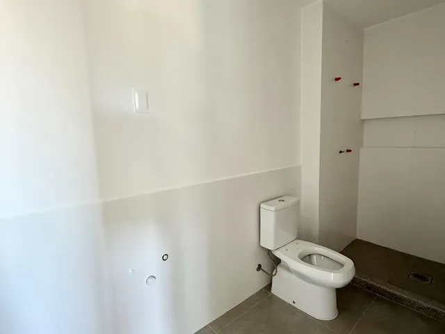 Imagem 14: Apartamento à venda na Glória, Joinville-SC: 2 quartos, 1 suíte, 2 salas, 2 banheiros