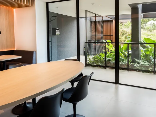 Imagem 13: Apartamento à venda no Bairro América, Joinville-SC: 2 quartos, 1 suíte, 2 salas, 2