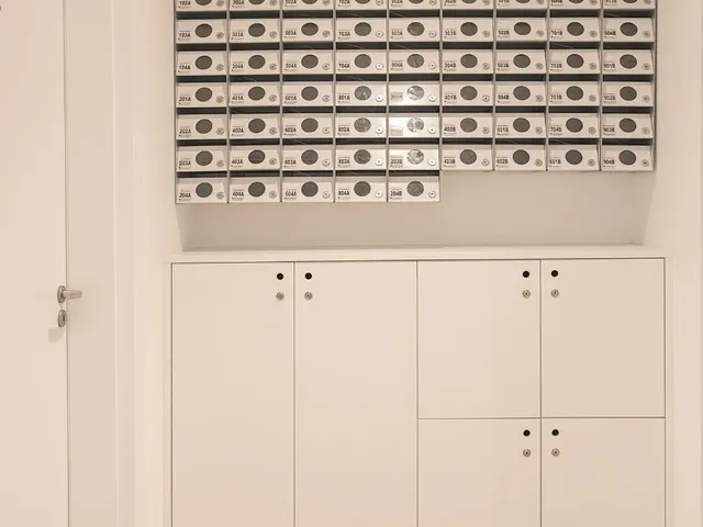 Imagem 14: Apartamento à venda no Bairro América, Joinville-SC: 2 quartos, 1 suíte, 2 salas, 2