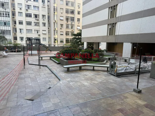 Imagem 8: Apartamento 02 quartos, suíte, dependências, garagem, Leme RJ