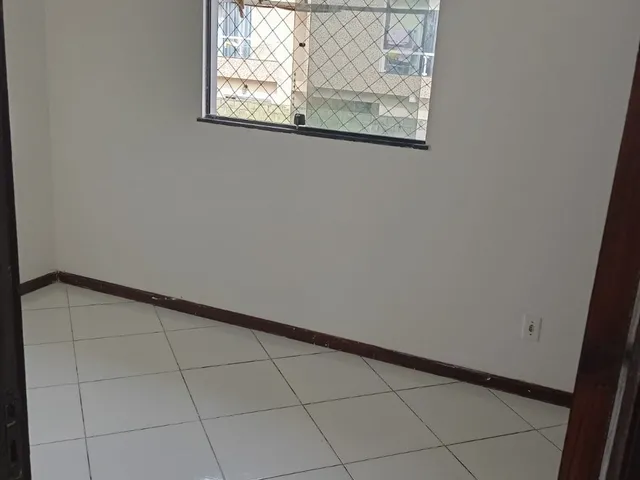 Imagem 5: Vendo ou alugo excelente casa duplex em Lauro de Freitas, condomínio fechado com 2