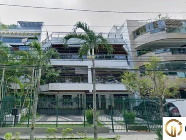 Imagem: Magnífica cobertura em leilão à venda