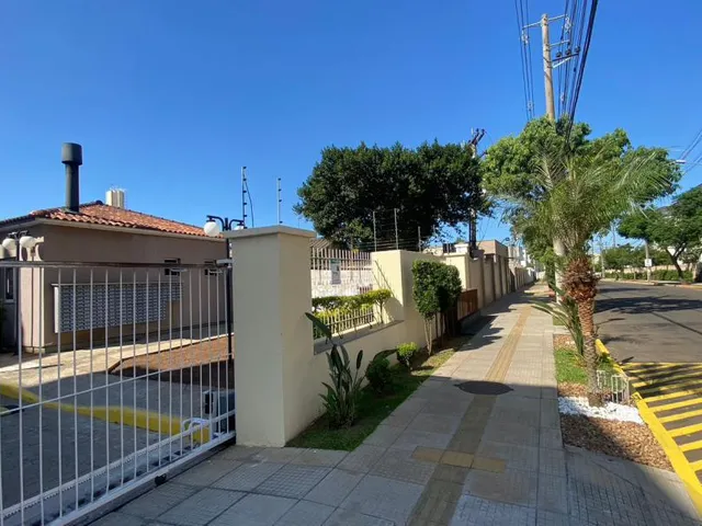 Imagem 2: APARTAMENTO SEMIMOBILIADO DE 02 DORMITÓRIOS, SACADA COM CHURRASQUEIRA, NO IGARA EM
