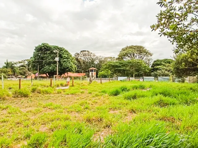 Imagem: Terreno na Ibiraquera ao lado da Lagoa
