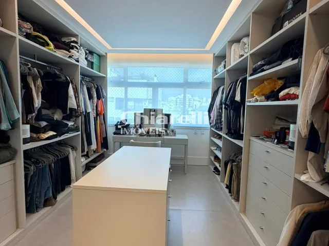 Imagem 13: Apartamento de luxo à venda em Icaraí: 4 quartos, 3 suítes, 2 vagas, 250m² de puro